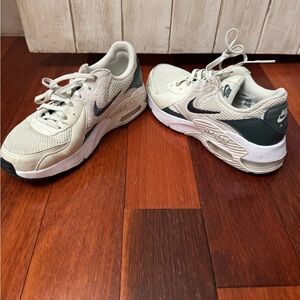 Nike Air Max Cream and Dark Green Sneakers
